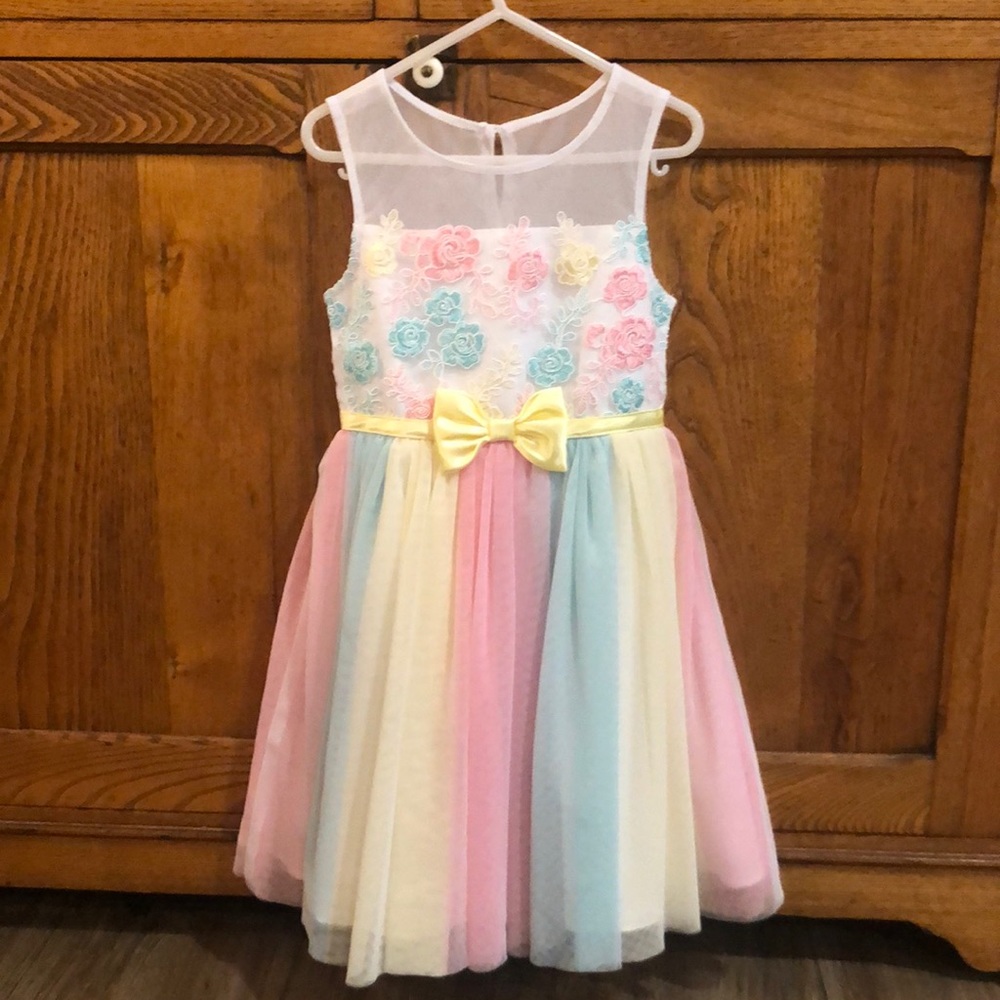 Girls Pastel Dress Great for Easter!